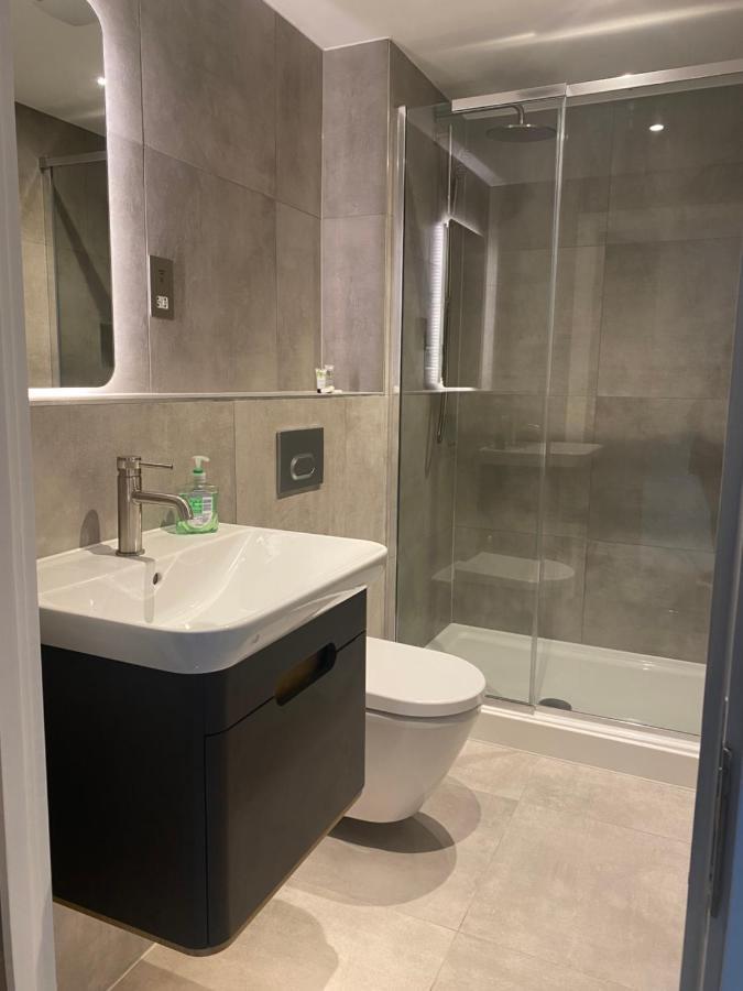 Icona - Brand New City Centre Apartment 요크 외부 사진